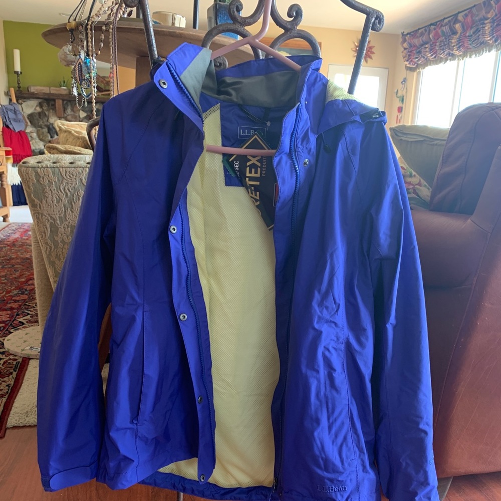 LL BEAN gortex weather jacket